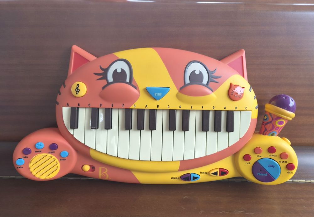 Pianinko-kotek mikrofon nagrywanie Meowsic B.TOYS