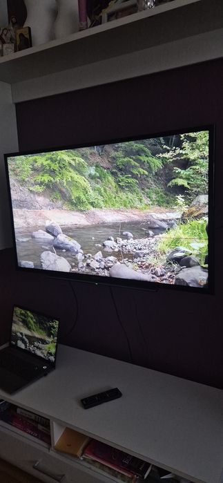 Продам телевізор SONY MODEL KDL-40R4838 в дуже гарному стані ..