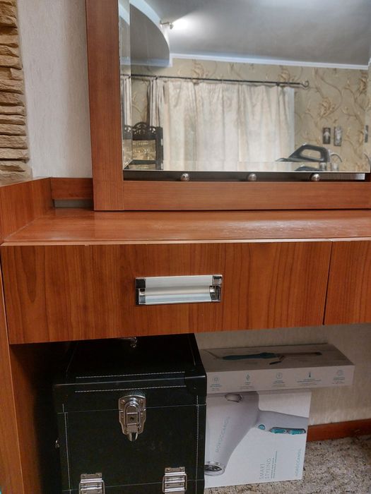 Тумба прикроватная, столик для макияжа MiroMark Белла, 2 шт