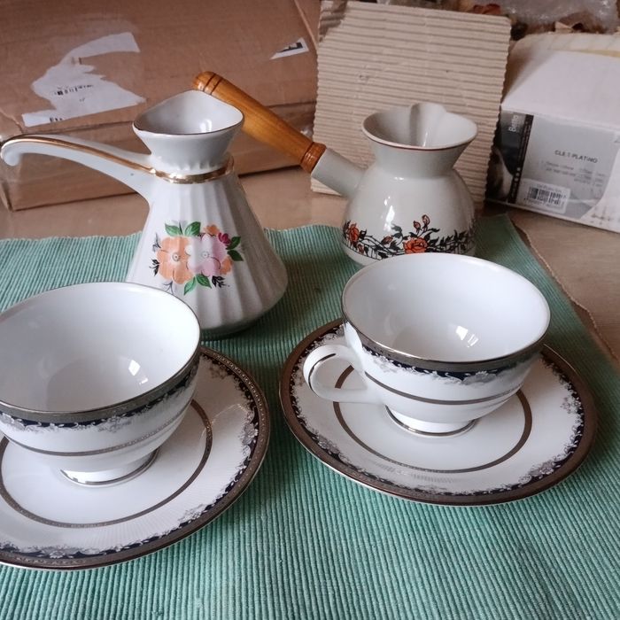 Кухонна утварь,посуд