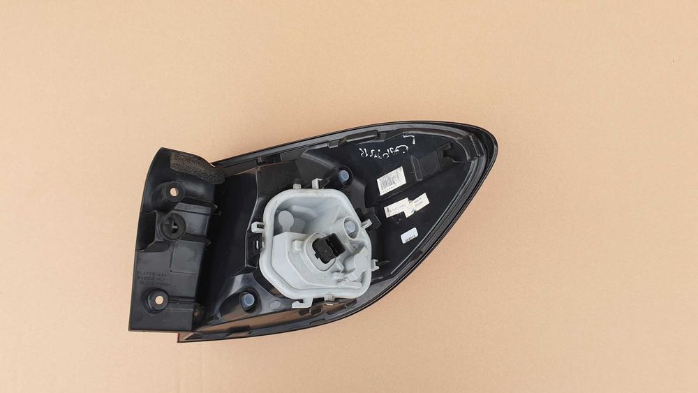 lampa lewy tył lewa tylna błotnik Renault Captur I 1