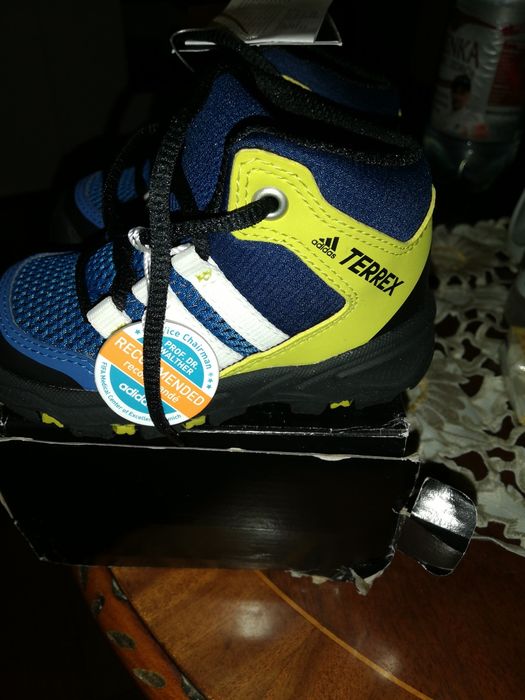 Adidas  terrex .