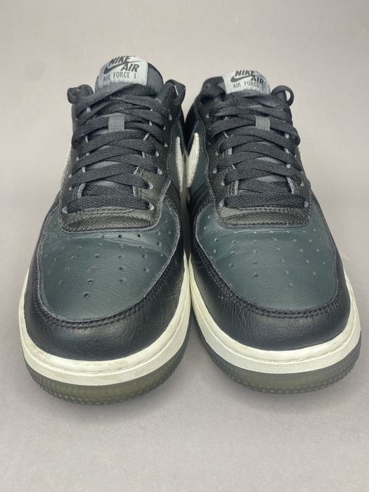 Nike Air Force базові кросівки спортивні кроссовки оригінал 42р найк