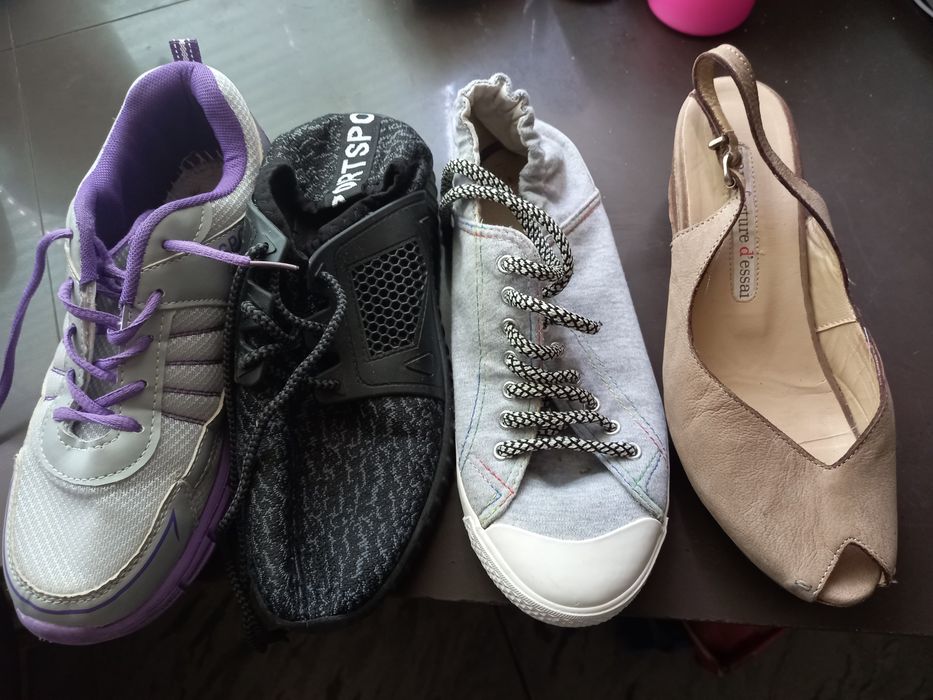 Взуття жіноче осіннє і літнє