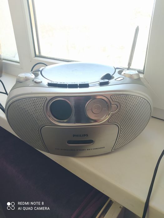 Магнітофон PHILIPS