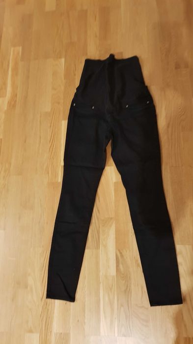 h&m mama spodnie ciążowe jeansy jeansowe czarne wygodne okazja