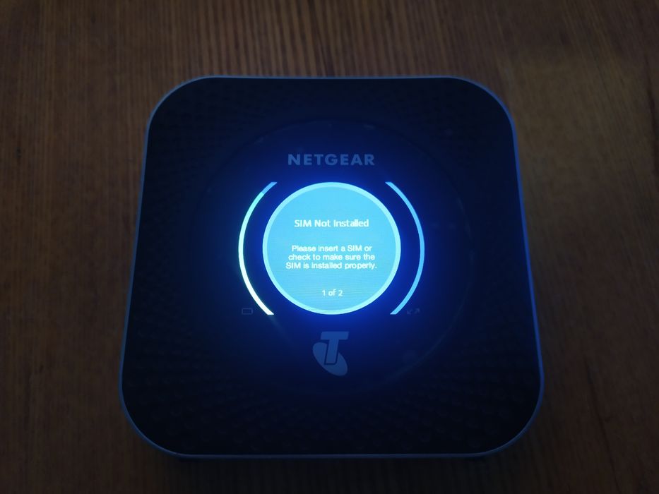 роутер Netgear Nighthawk M1 (MR1100)
