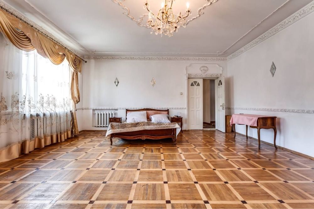 ДОМ на Підголоско для великої компанії  для затишного відпочинку