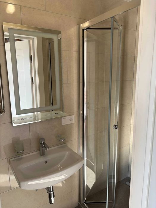 Здам таунхаус, 120 кв.м., 3 спальні, 4 санвузла

30 000 грн.