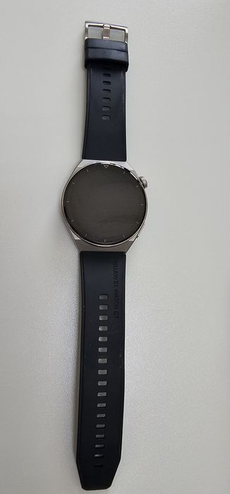 Smartwatch Huawei 3 GT Pro em caixa