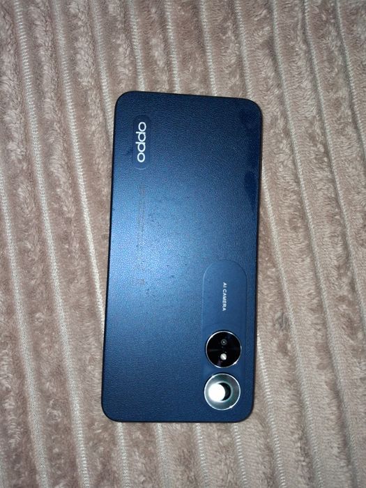 Smartfon Oppo A17