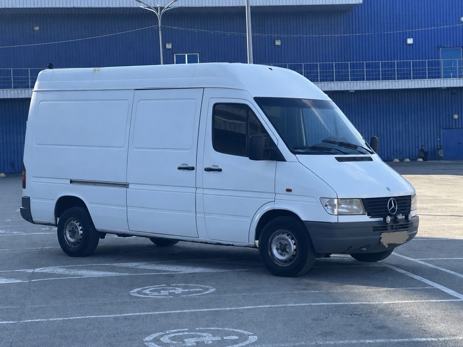 Продам Mercedes Sprinter 2.9