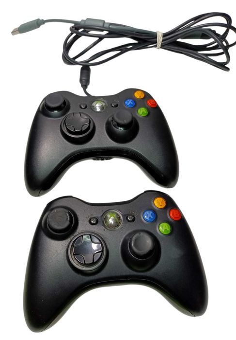Xbox 360 S + Kinect + 2 pady + 3 gry