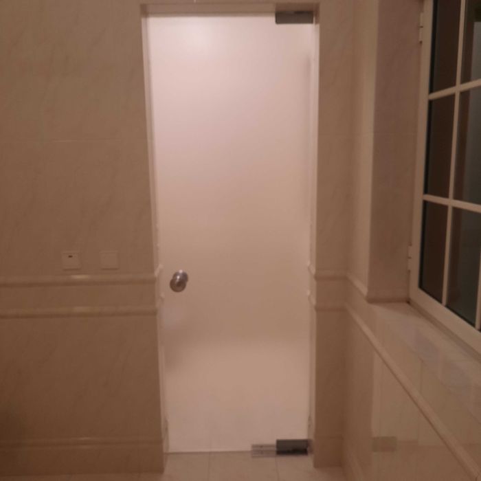 Porta de vidro temperado