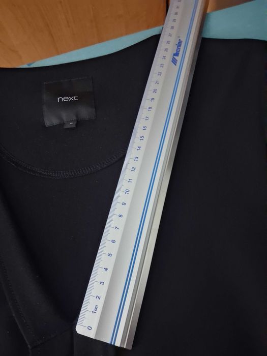 Czarna sukienka Next