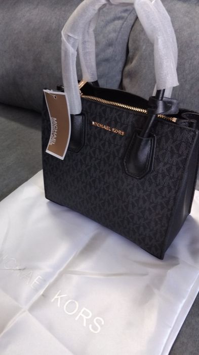Michael Kors Mercer Messenger Tote