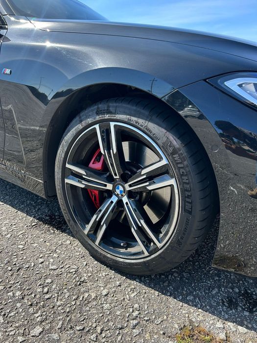 BMW 430i Coupé com Pack M