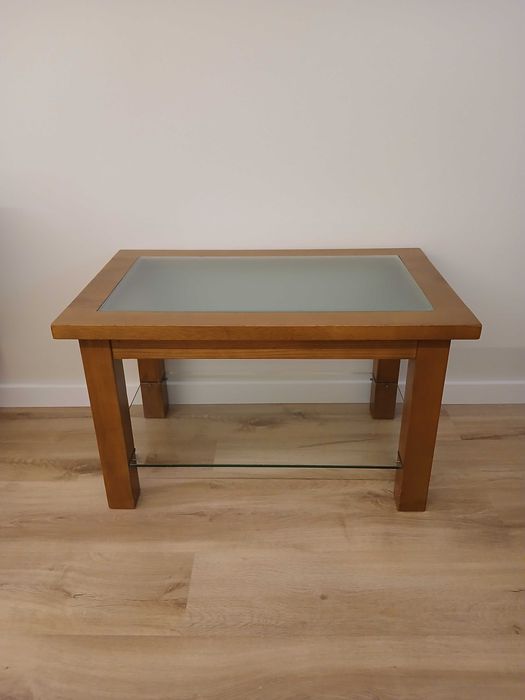 Mesa de Centro em Cerejeira