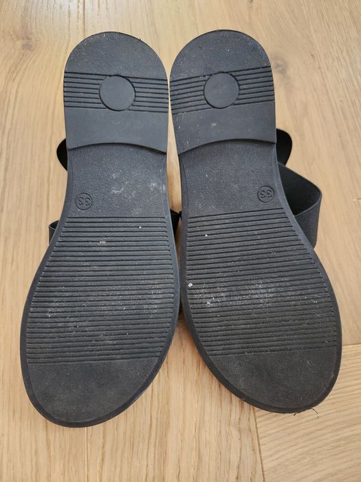 Sandały czarne Lasocki r.33 jak nowe