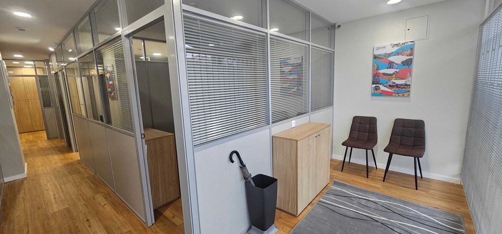 Arrendam-se Gabinetes a 300 m da rotunda da Areosa - Porto