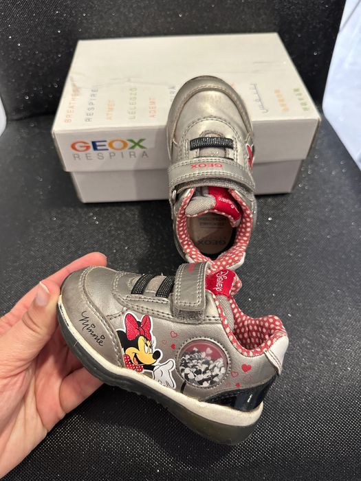 Sapatilhas Minnie Geox Luzes (20)