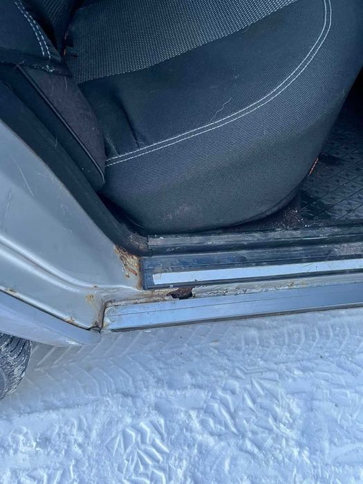 Mercedes-Benz E-Class 1994