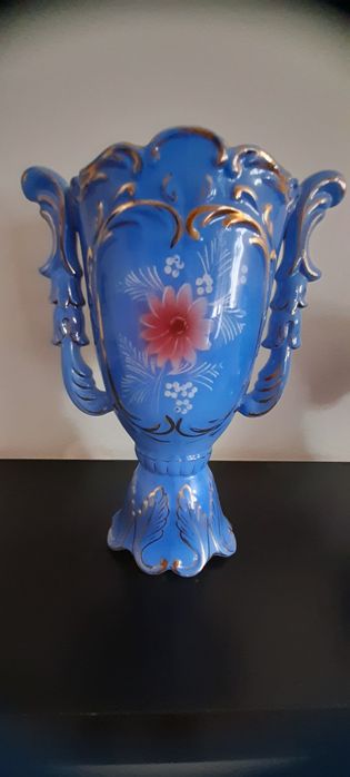 Conjunto de jarras antigas