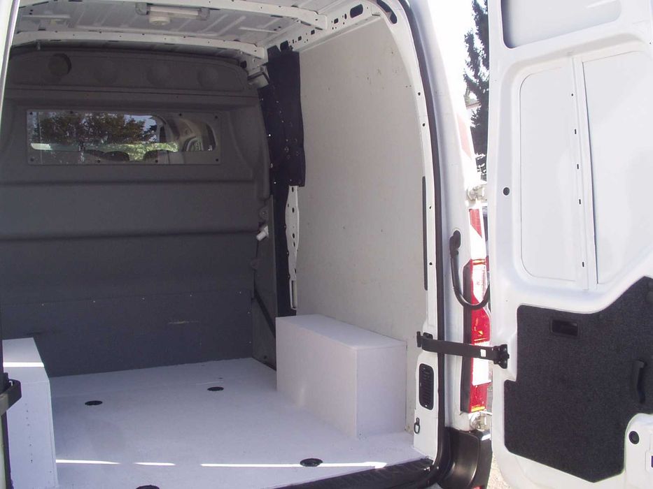 Renault Master 2.3 DCI 130cv L2H2 **7 Lugares**
