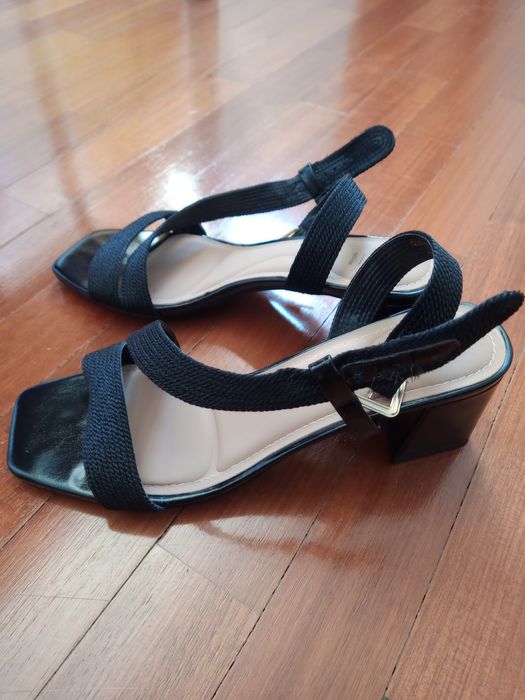 Sandália preta Seaside