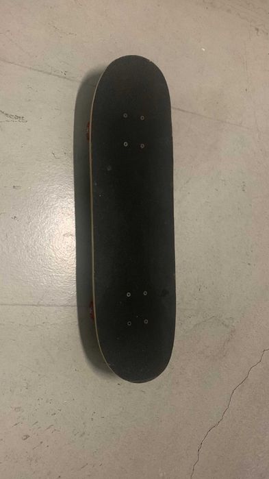 Skateboard Deeply como novo