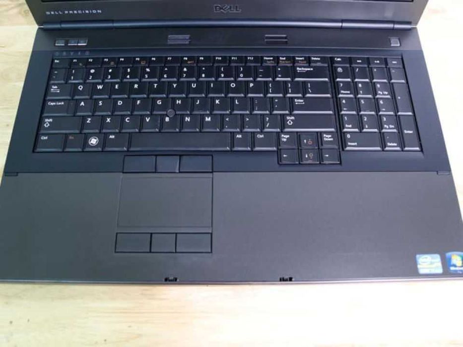 Dell Precision M6600 / i7-2760QM