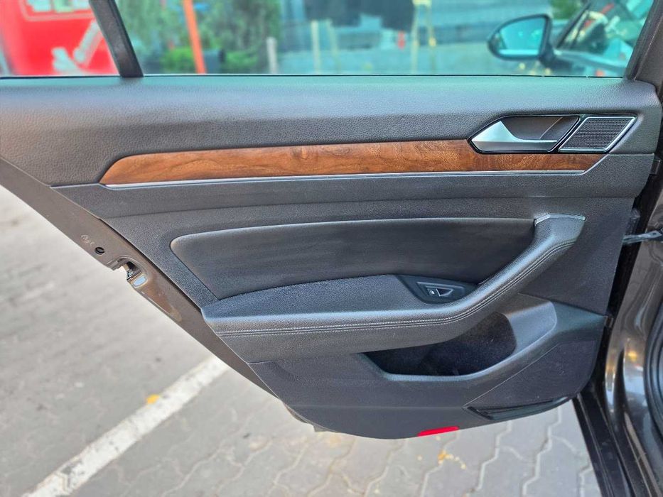 Volkswagen Passat 2018 VIN WVWZZZ3CZJE192610 фото оголошення 20 з 24