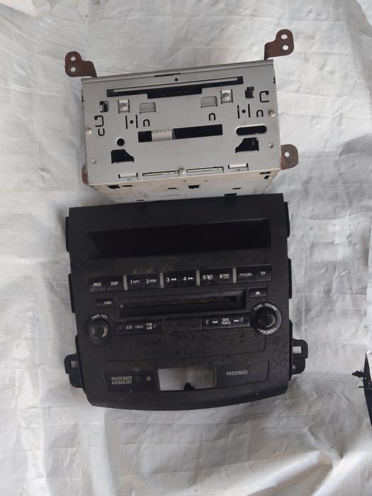 Магнітола аутлендер хл