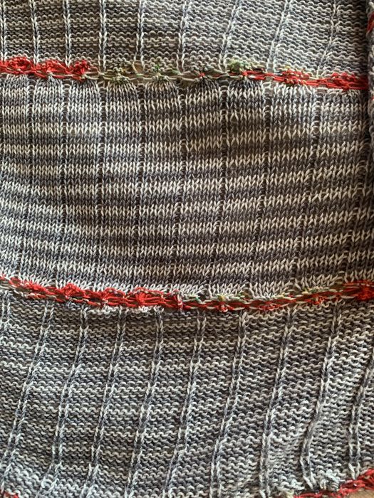 Chusta „Piknik”robiona na drutach