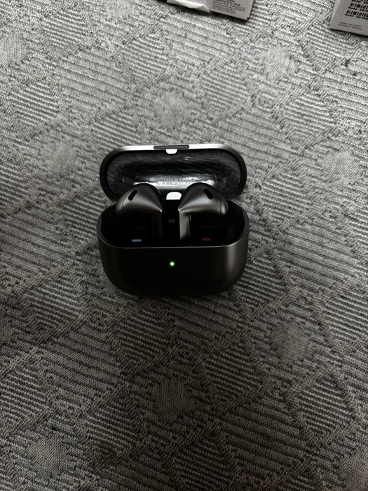 Conjunto Samsung Buds 3