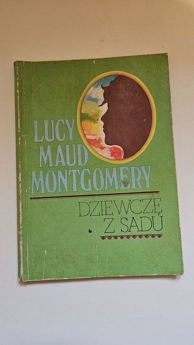 Książka Lucy Maud Montgomery - Dziewczę z sadu