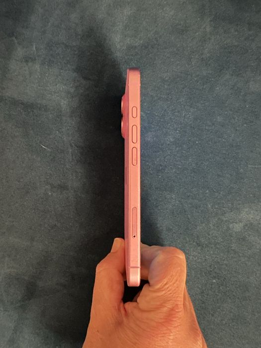 iPhone 16 Pink 128 GB