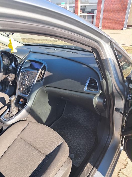 Opel Astra J 1.7 CDTI Combi kombi