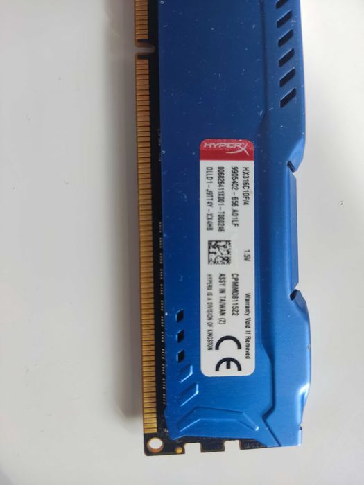 Оперативная память  DDR3 4Гб