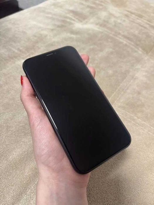 iPhone XR jetblack Гарний стан. На подарунок