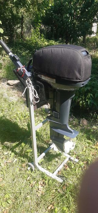 Лодка с моторм в отличром состоянии