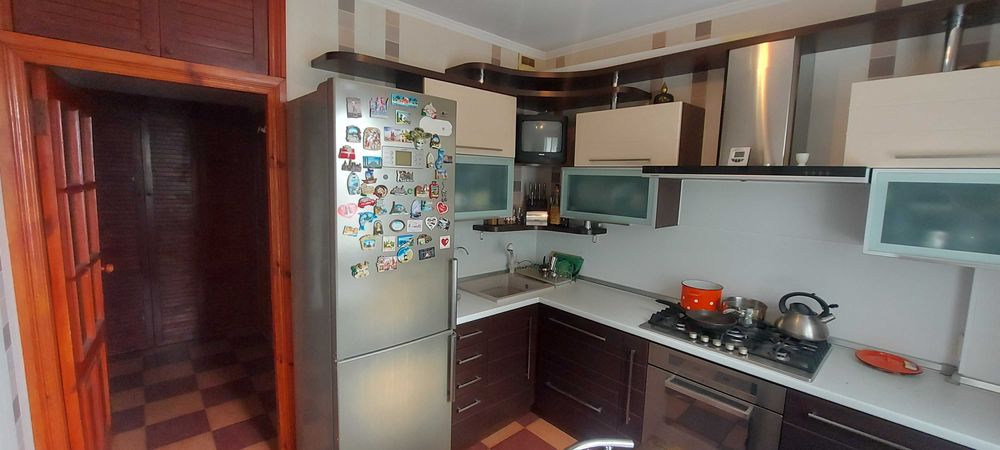 Продаж 2-кiм. квартира в м. Вишневе по вул. Пiвденна