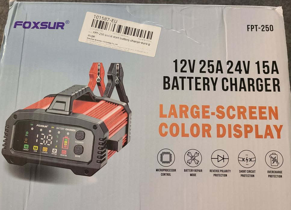 зарядний пристрій FOXSUR 12/24V (25A)