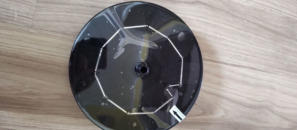 Fontanna wodna pływająca solarna do ogrodu nowa outlet 15cm