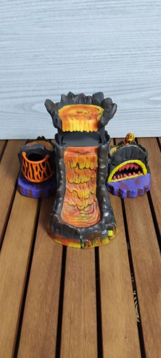 Gormiti figuras e playset
