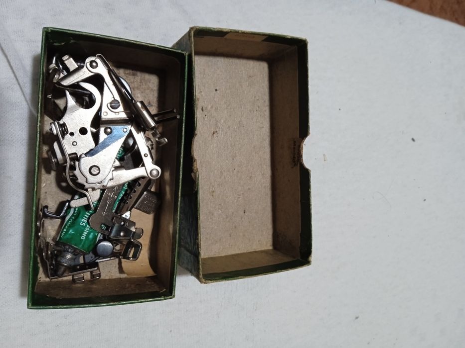 Máquina de costura Singer 15 91 completa