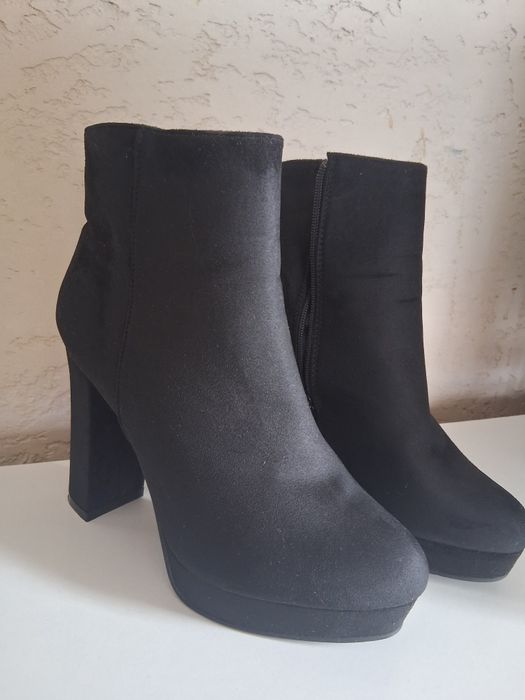 Botki wysokie jesienno zimowe