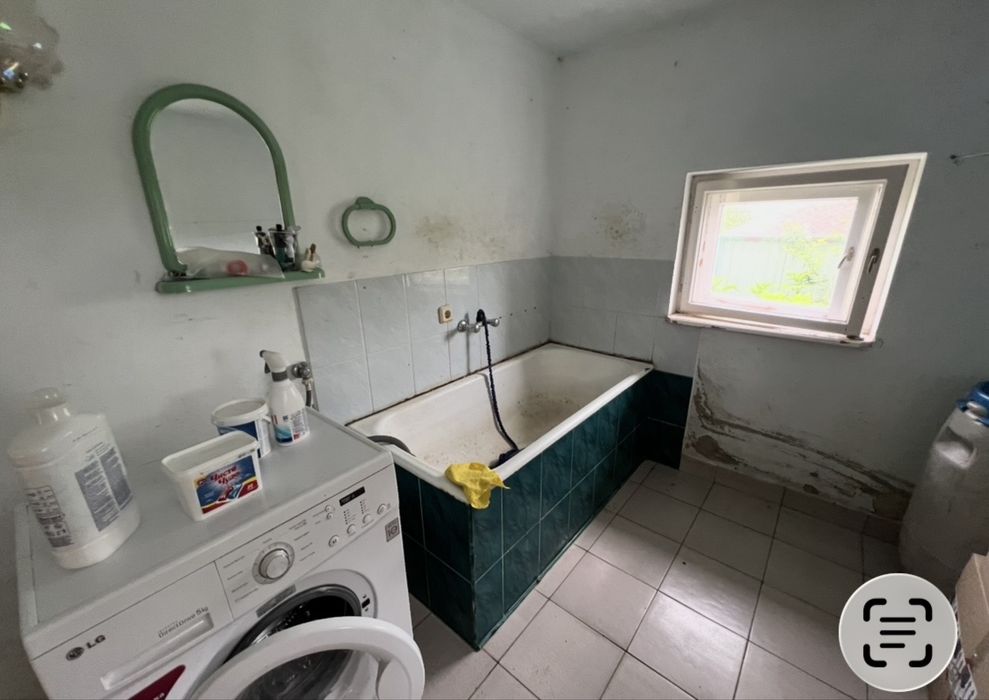 Продаж цегляного будинку в Завидові