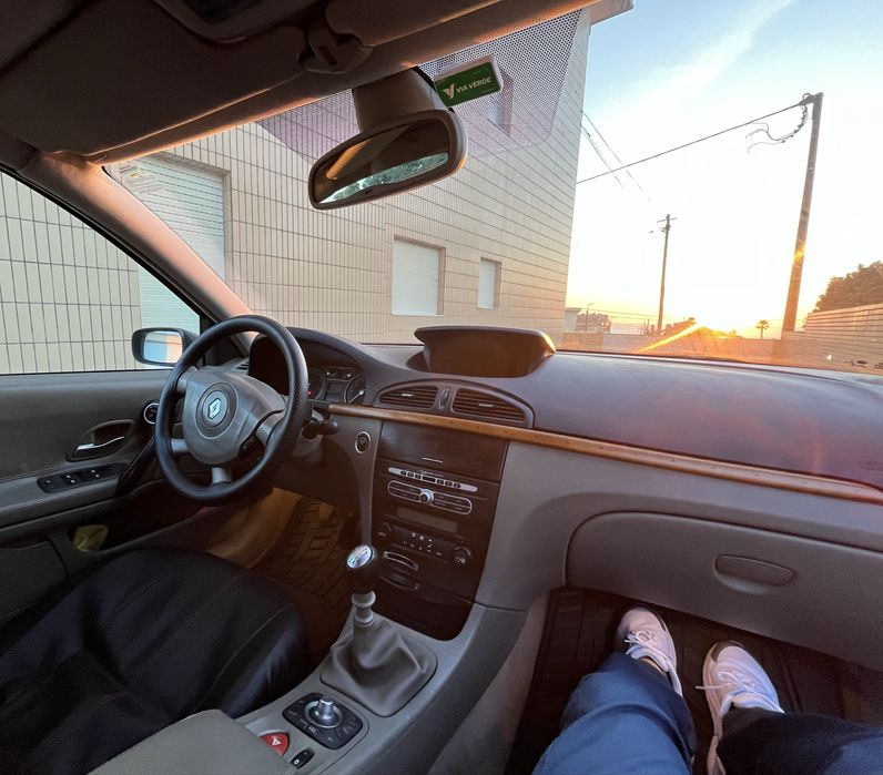 Renault Laguna 2.0dci 173cv - 9 unidades