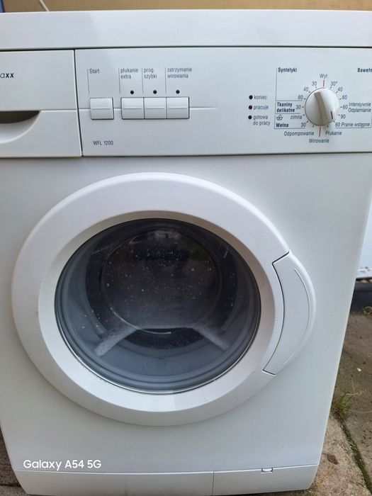 Sprzedam  pralkę  Bosch